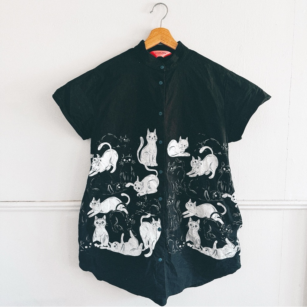 DOCTOR SPIN > Cat Blouse